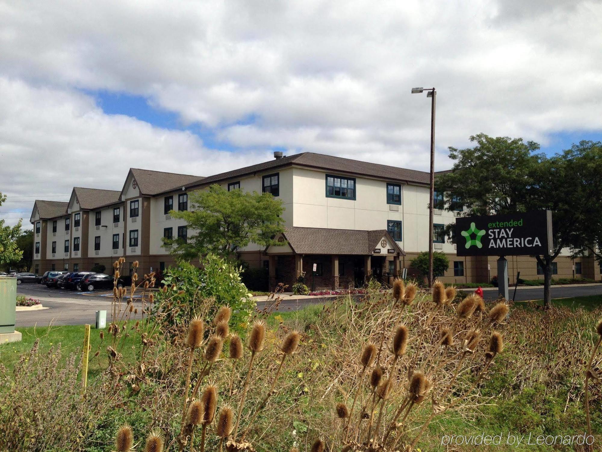 芝加哥罗林梅多斯美国长住酒店 外观 照片